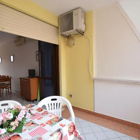 Acquamarina-3 By Interhome