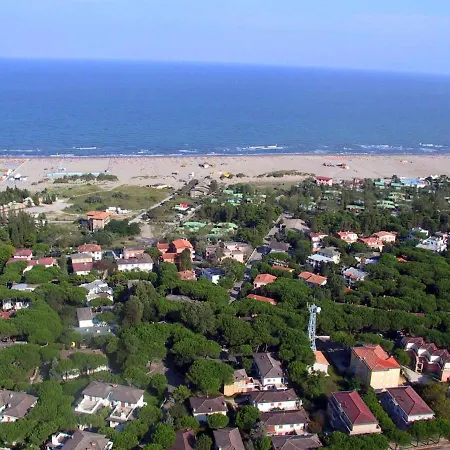 Appartamento Acquamarina-3 By Interhome